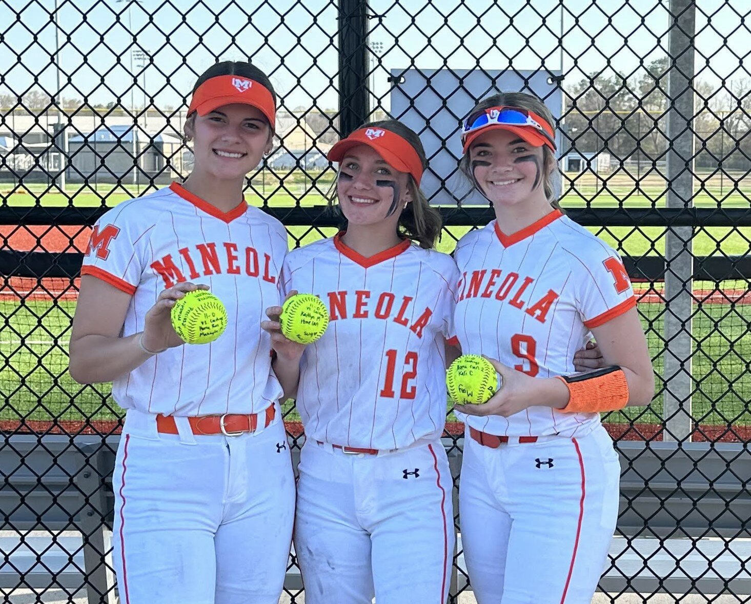 Mineola Lady Jackets, Mahayla McMahon, Kaitlyn McMahon and Kali Chrietzberg, hammered home runs in an 11-0 win against Carthage at the Tyler Legacy Tourney. It was also Jadelyn Marshall’s first career no-hitter. Kaitlyn McMahon was named all tournament. The Lady Jackets also recorded wins over Killeen (10-0) and Tyler High (14- 0) and dropped two games: Troup (4-1) and New Diana (8-6).